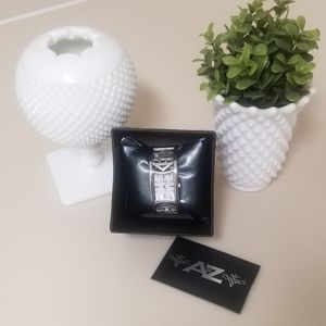 AZ WOMEN'S SILVER WATCH